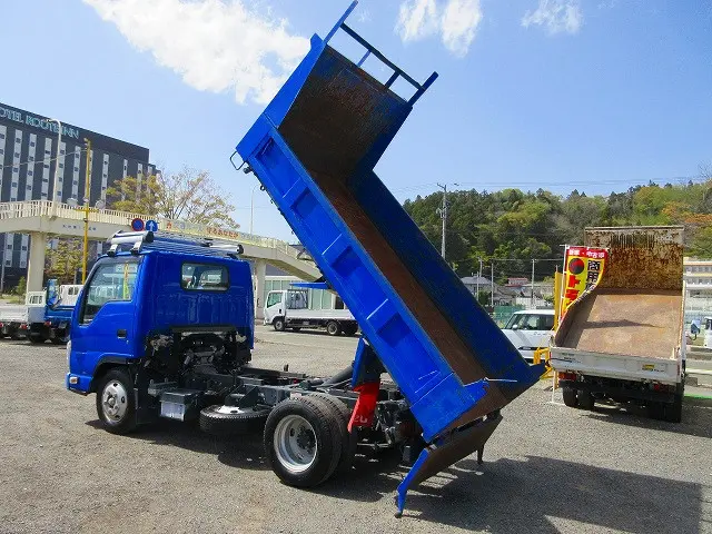 いすゞ エルフ 2RG-NKR88AD(2WD)の写真26