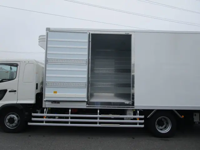 日野 レンジャー 2KG-FE2ACG(2WD)の写真32