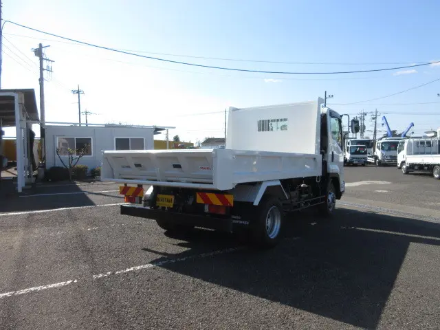 いすゞ フォワード 2RG-FRR90S3(2WD)の写真4