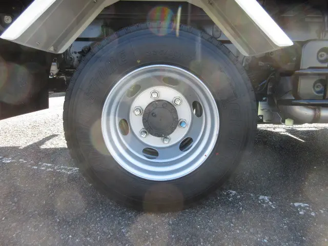 いすゞ フォワード 2RG-FRR90S3(2WD)の写真49