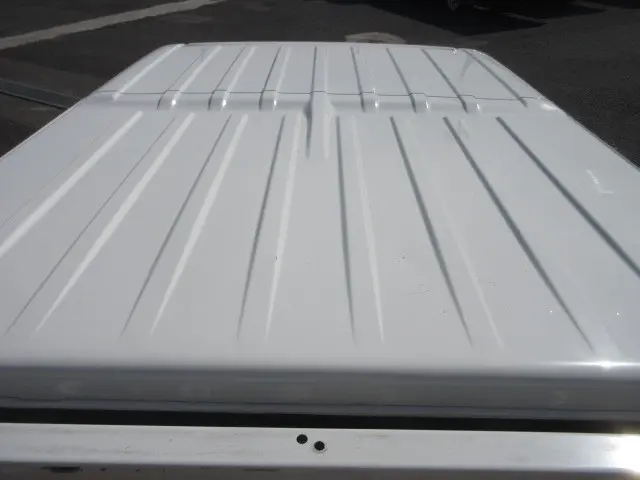 いすゞ エルフ TRG-NJS85A(4WD)の写真9