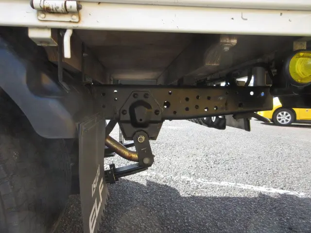 いすゞ エルフ TRG-NJS85A(4WD)の写真34