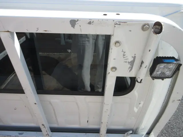 いすゞ エルフ TRG-NJS85A(4WD)の写真37