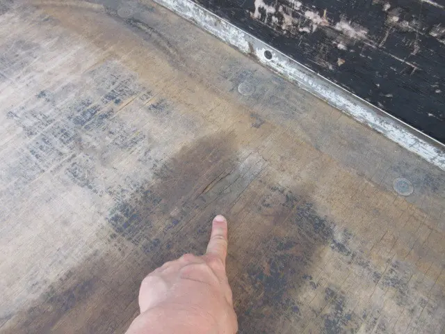 いすゞ エルフ TRG-NJS85A(4WD)の写真43