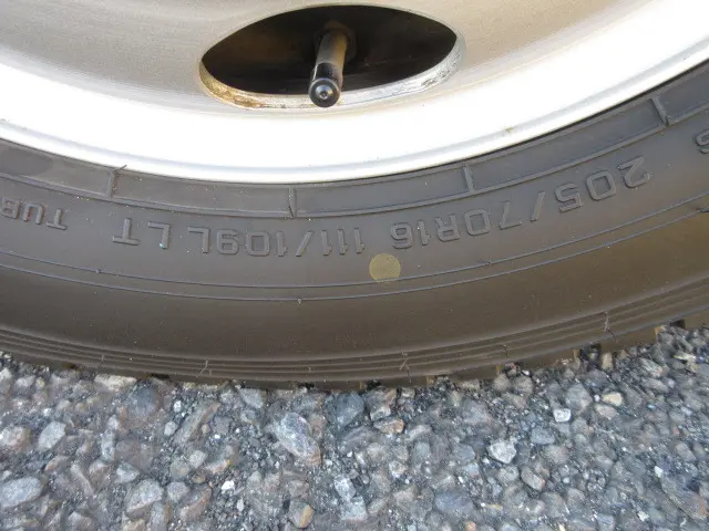 いすゞ エルフ TRG-NJS85A(4WD)の写真44