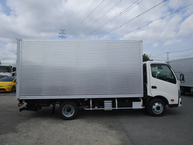 日野 デュトロ 2WG-XZU713N(2WD)の写真6