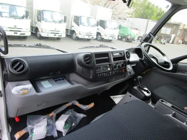 日野 デュトロ 2WG-XZU713N(2WD)の写真24