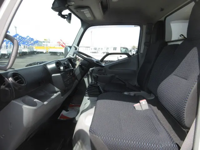 日野 デュトロ 2KG-XZU655M(2WD)の写真17
