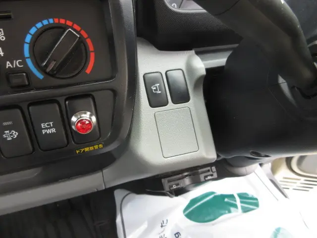 日野 デュトロ 2RG-XZU655M(2WD)の写真11