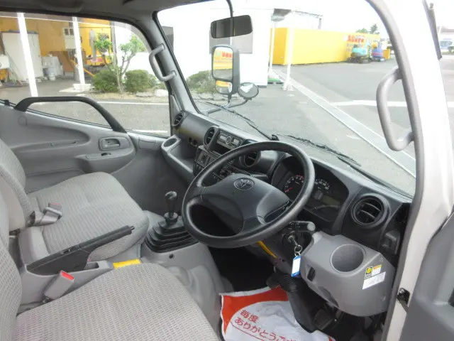トヨタ ダイナ LDF-KDY281(4WD)の写真11