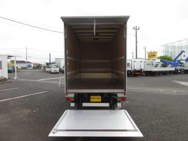 日野 デュトロ TPG-XZU645M(2WD)の写真8