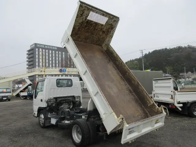 いすゞ エルフ TPG-NJR85AD(2WD)の写真7