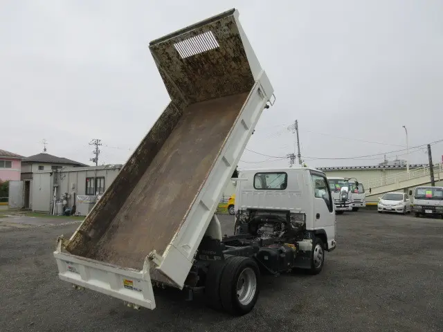 いすゞ エルフ TPG-NJR85AD(2WD)の写真8