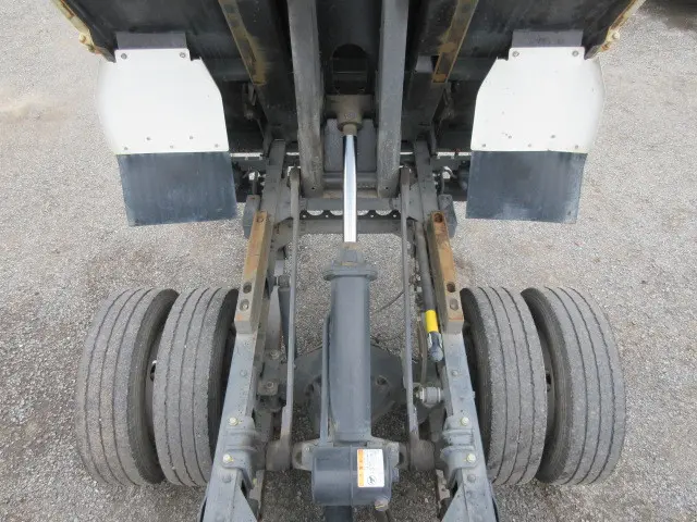 いすゞ エルフ TPG-NJR85AD(2WD)の写真17