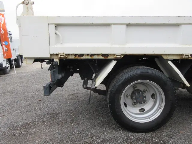 いすゞ エルフ TPG-NJR85AD(2WD)の写真39