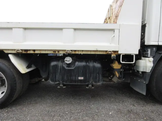 いすゞ エルフ TPG-NJR85AD(2WD)の写真40