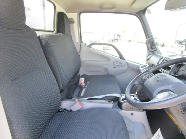 日野 デュトロ 2WG-XZU606M(2WD)の写真15