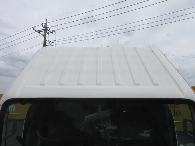 いすゞ エルフ 2RG-NJR88AD(2WD)の写真15