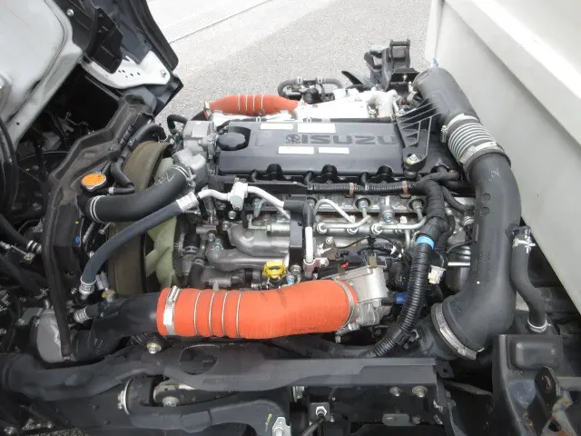 いすゞ エルフ 2RG-NJR88AD(2WD)の写真30