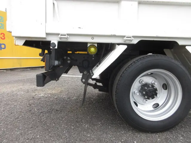 いすゞ エルフ 2RG-NJR88AD(2WD)の写真38