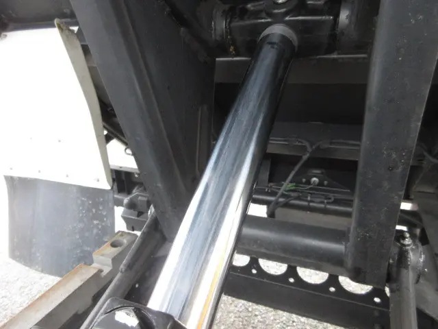 いすゞ エルフ 2RG-NJR88AD(2WD)の写真47