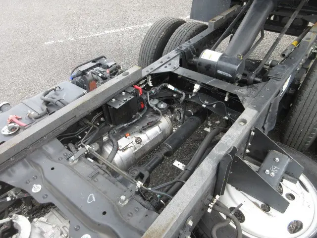 いすゞ エルフ 2RG-NJR88AD(2WD)の写真48