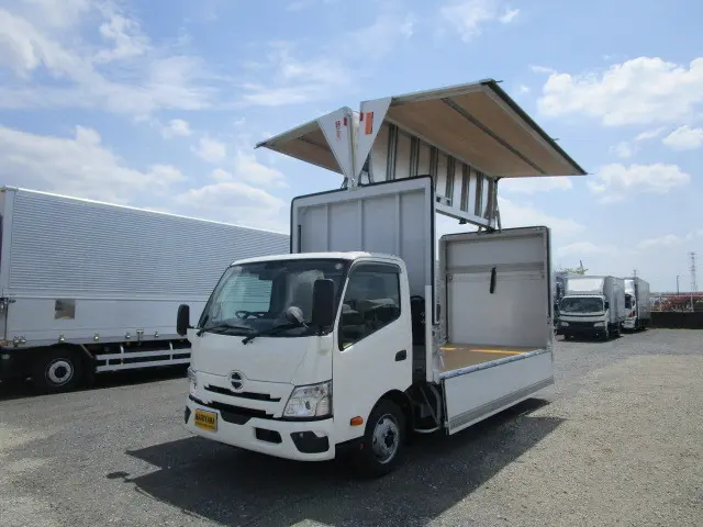 日野 デュトロ 2WG-XZU713M(2WD)の写真1