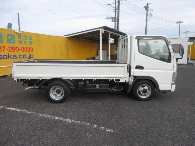 三菱 キャンターガッツ PA-FB70BB(2WD)の写真6