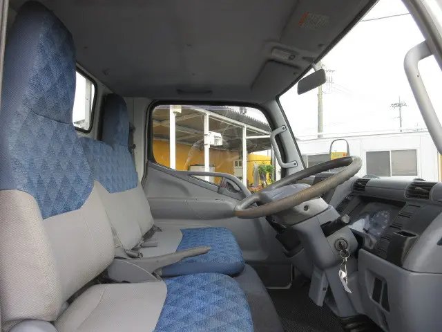 三菱 キャンターガッツ PA-FB70BB(2WD)の写真11