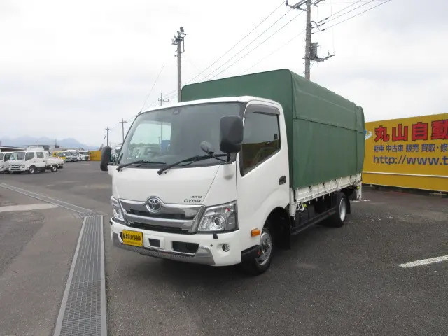 トヨタ ダイナ 2KG-XZU775(4WD)の写真1