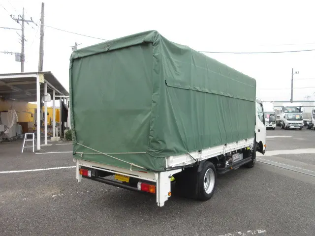 トヨタ ダイナ 2KG-XZU775(4WD)の写真3