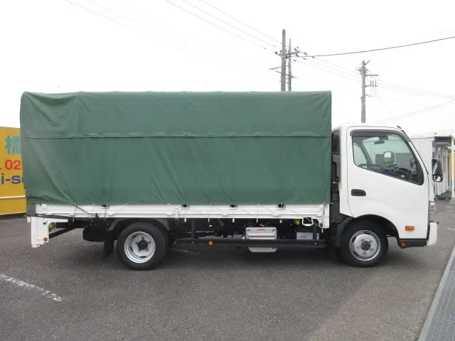 トヨタ ダイナ 2KG-XZU775(4WD)の写真6