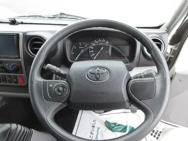トヨタ ダイナ 2KG-XZU775(4WD)の写真13
