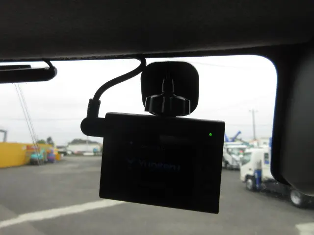 トヨタ ダイナ 2KG-XZU775(4WD)の写真18