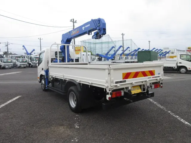 日野 デュトロ 2DG-XZU695M(4WD)の写真4
