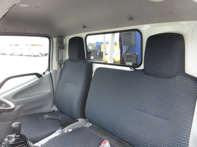 日野 デュトロ 2DG-XZU695M(4WD)の写真19