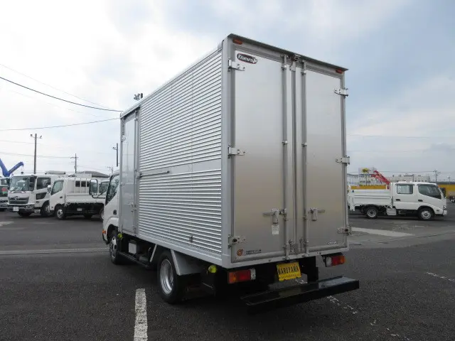 トヨタ ダイナ 2RG-XZU645(2WD)の写真3