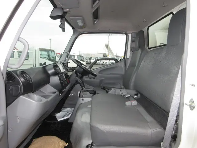 トヨタ ダイナ 2RG-XZU645(2WD)の写真24