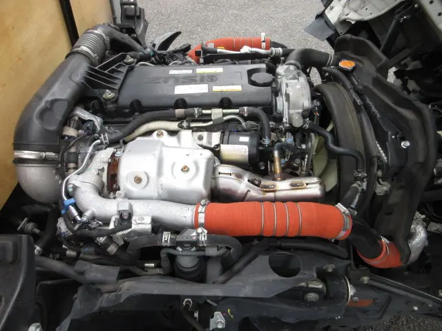 いすゞ エルフ 2RG-NMR88AR(2WD)の写真23