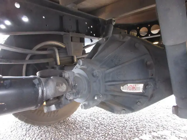 いすゞ エルフ 2RG-NMR88AR(2WD)の写真28