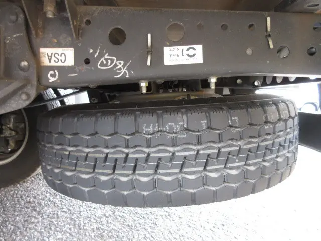 いすゞ エルフ 2RG-NMR88AR(2WD)の写真32