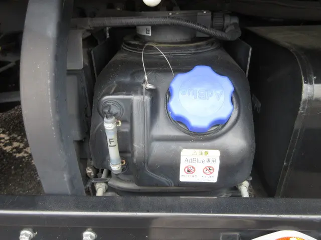 いすゞ エルフ 2RG-NMR88AR(2WD)の写真36