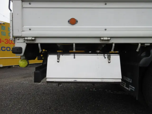 いすゞ エルフ 2RG-NMR88AR(2WD)の写真37