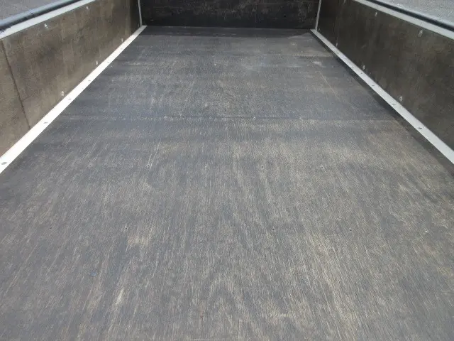 三菱 キャンターガッツ PDG-FB70B(2WD)の写真9