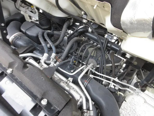 三菱 キャンターガッツ PDG-FB70B(2WD)の写真37