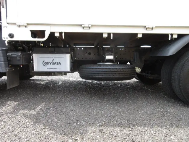 三菱 キャンターガッツ PDG-FB70B(2WD)の写真40