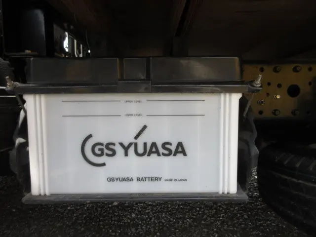 三菱 キャンターガッツ PDG-FB70B(2WD)の写真45