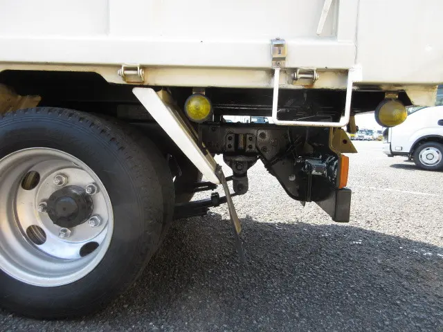 日野 デュトロ BDG-XZU368T(4WD)の写真42