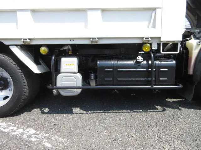 日野 デュトロ BDG-XZU368T(4WD)の写真44