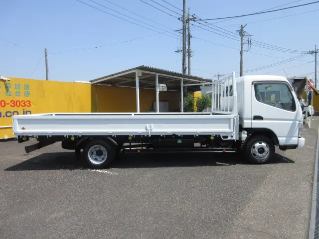 三菱 キャンター PA-FE82DG(2WD)の写真6
